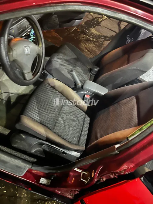 هوندا سيفك 1994 أبيض مستعملة للبيع - 7