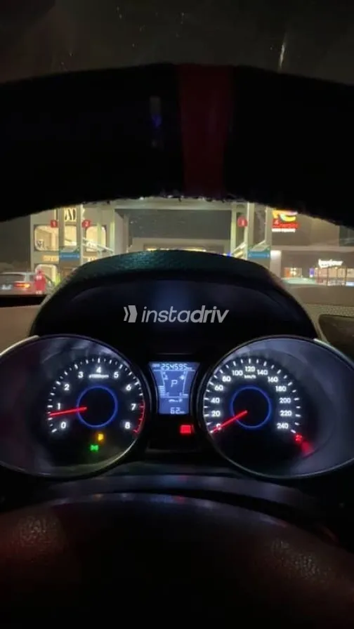 Hyundai Veloster 2012 Orange Used for Sale - 3