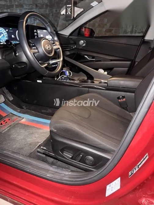 هيونداي إلنترا 2024 نبيتي مستعملة للبيع - 6