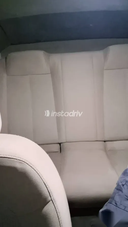 هيونداي إلنترا 2010 أحمر مستعملة للبيع - 5