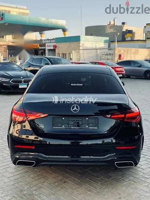 مرسيدس C 180 2025 أسود جديدة للبيع - 1