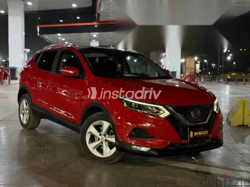 نيسان قشقاي 2019 أحمر مستعملة للبيع - 2