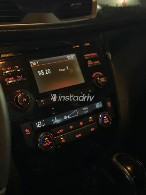 نيسان قشقاي 2019 أحمر مستعملة للبيع - 4