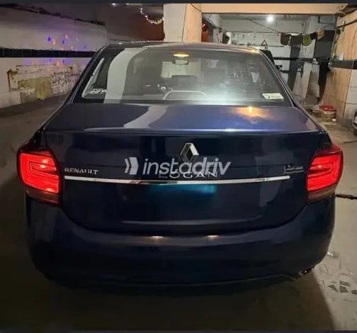 رينو لوجان 2018 أزرق غامق مستعملة للبيع - 4