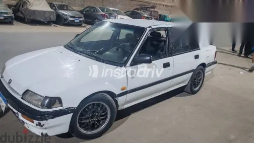 هوندا سيفك 1991 أبيض مستعملة للبيع - 2