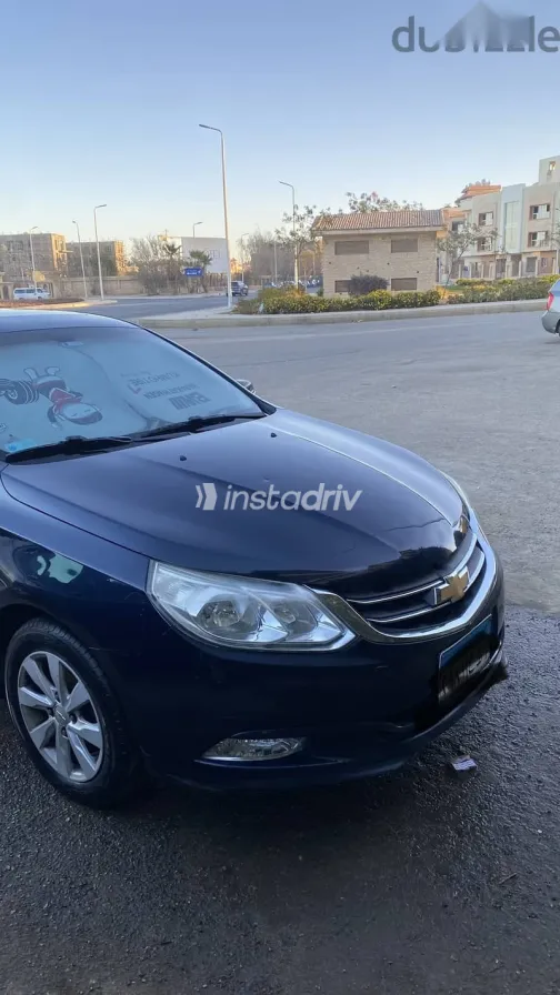 شيفروليه أوبترا 2020 أزرق غامق مستعملة للبيع - 4