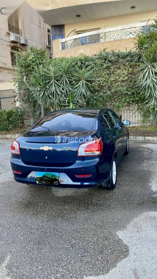 شيفروليه أوبترا 2020 أزرق غامق مستعملة للبيع - 5