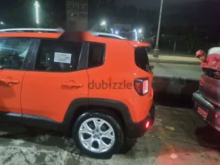 جيب رينيجيد 2016 برتقالي مستعملة للبيع