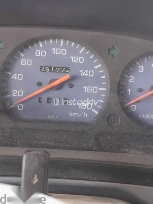 دايهاتسو تيريوس 2000 أخضر مستعملة للبيع - 1