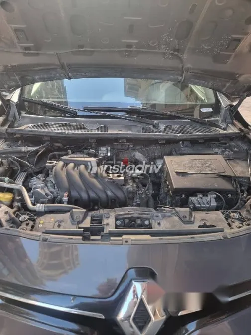 Renault Fluence 2015 Brown Used for Sale - 3