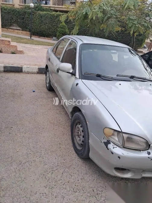 Hyundai Accent 1999 Silver Used for Sale - 10
