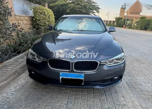 BMW 320 2018 Gray Used for Sale - 2