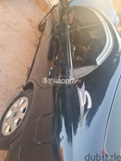 Kia Shuma 2000 Black Used for Sale - 5