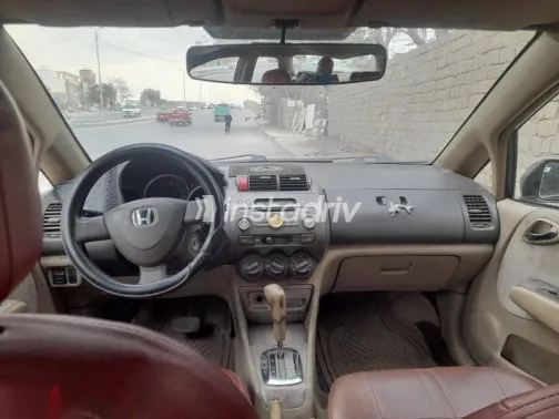هوندا سيتى 2005 أسود مستعملة للبيع - 4
