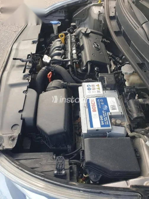 هيونداي اكسنت 2015 ذهبي مستعملة للبيع - 9