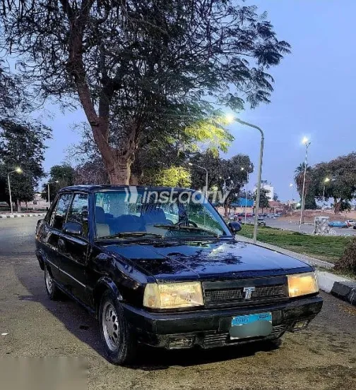 فيات دوجان 1996 أسود مستعملة للبيع - 4