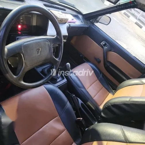 فيات دوجان 1996 أسود مستعملة للبيع - 5