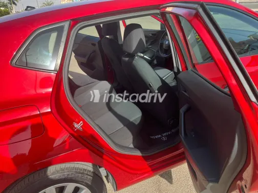 سيات ابيزا 2020 أبيض مستعملة للبيع - 5