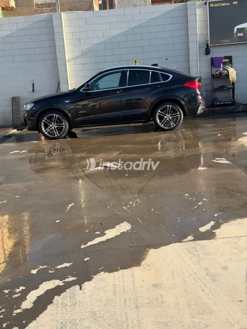 بي ام دبليو X4 2017 أبيض مستعملة للبيع - 1