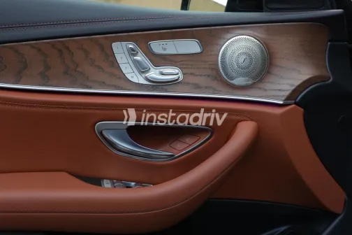 Mercedes E 300 2022 White Used for Sale - 5