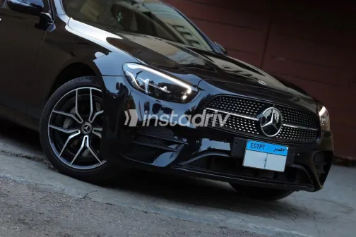 Mercedes E 300 2022 White Used for Sale - 8