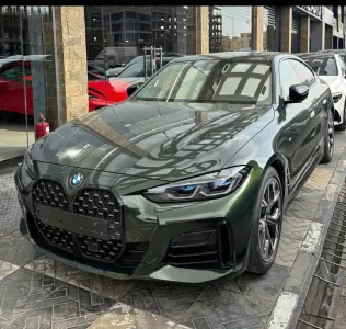 بي ام دبليو جراند كوبيه 2022 أبيض مستعملة للبيع