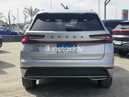 سكودا كودياك 2025 أبيض مستعملة للبيع - 3