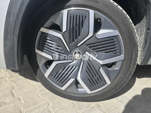 سكودا كودياك 2025 أبيض مستعملة للبيع - 10