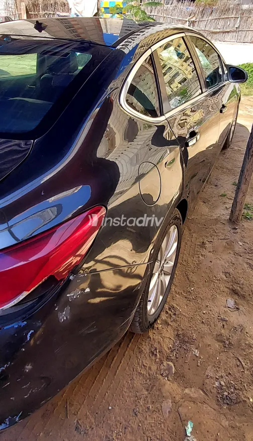 Opel Astra 2013 White Used for Sale - 2