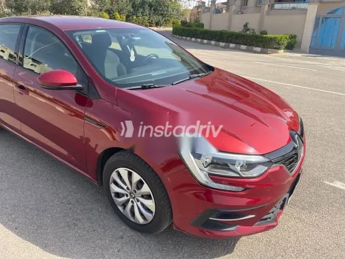 رينو ميجان 2022 نبيتي مستعملة للبيع - 1