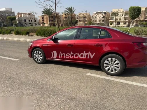 رينو ميجان 2022 نبيتي مستعملة للبيع - 8
