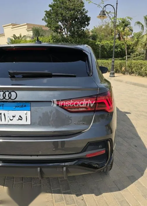 Audi Q3 2024 Gray Used for Sale - 6