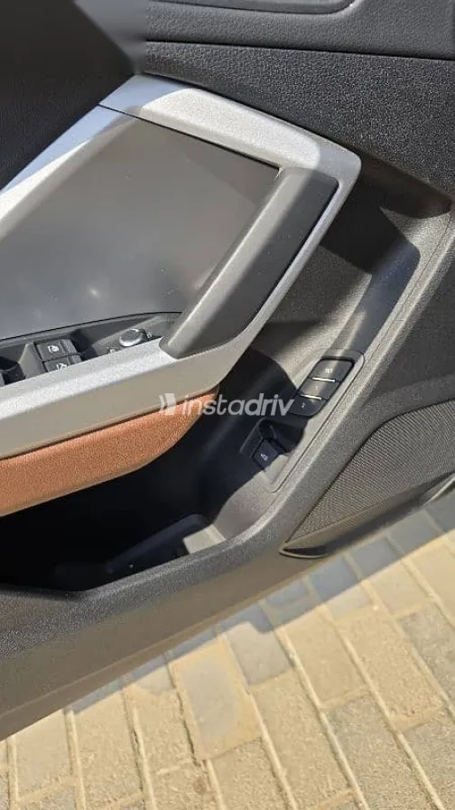 Audi Q3 2024 Gray Used for Sale - 8