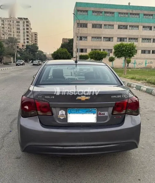 Chevrolet Cruze 2014 Gray Used for Sale - 4