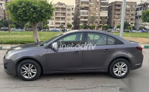 Chevrolet Cruze 2014 Gray Used for Sale - 8