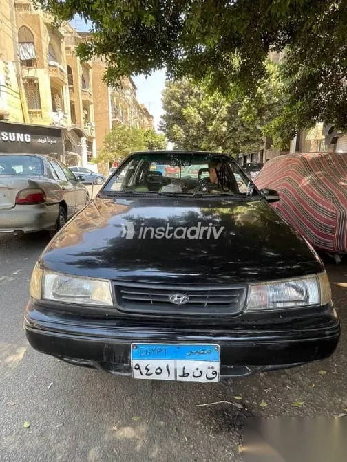 Hyundai Excel 1997 Black Used for Sale - 3