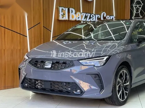 سيات ابيزا 2026 رمادي جديدة للبيع - 2