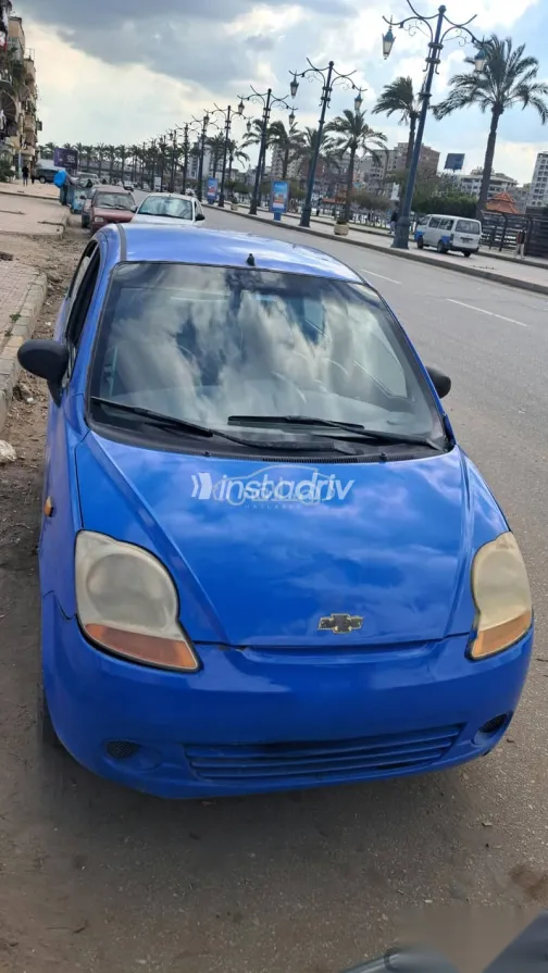 شيفروليه سبارك 2009 أزرق غامق مستعملة للبيع - 3