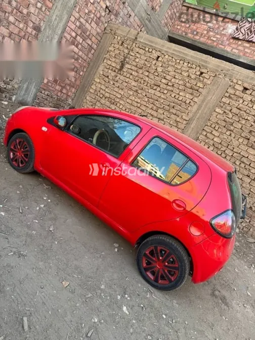 جيلي باندينو 2014 أحمر مستعملة للبيع - 4