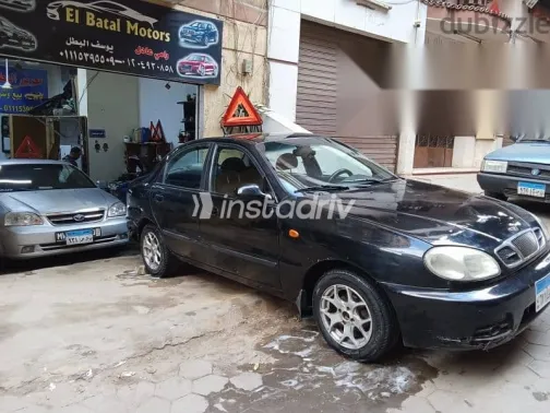 دايو لانوس 2002 أسود مستعملة للبيع - 4