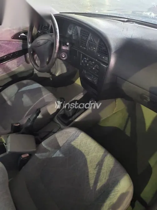 Daewoo Nubira 2002 Gold Used for Sale - 1