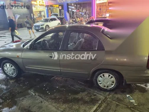 Daewoo Nubira 2002 Gold Used for Sale - 3