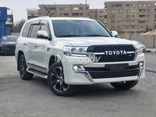 Toyota Land Cruiser 2021 White Used for Sale - 1