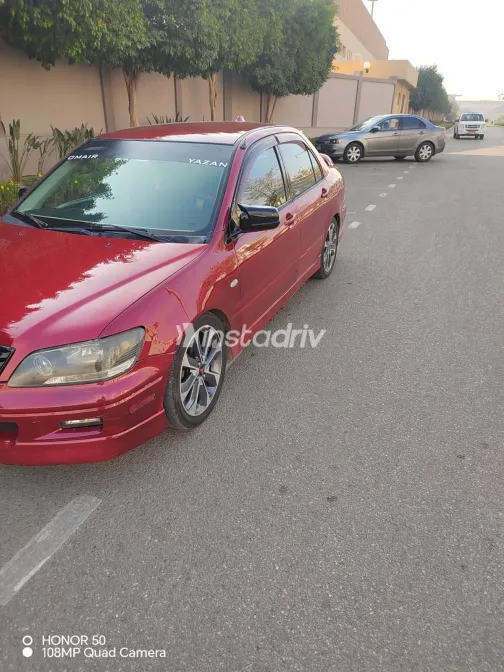 Mitsubishi Lancer 2002 White Used for Sale - 2