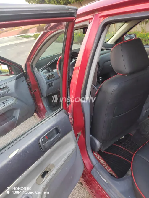 Mitsubishi Lancer 2002 White Used for Sale - 9