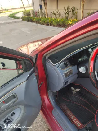 Mitsubishi Lancer 2002 White Used for Sale