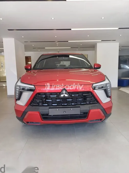 ميتسوبيشي اوت لاندر 2025 أحمر جديدة للبيع - 6