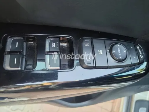 Kia Sportage 2016 Gold Used for Sale - 6