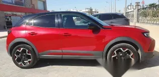 اوبل موكا 2022 أحمر مستعملة للبيع