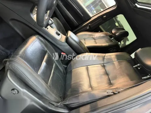 جيب شيروكي 2016 رمادي مستعملة للبيع - 7